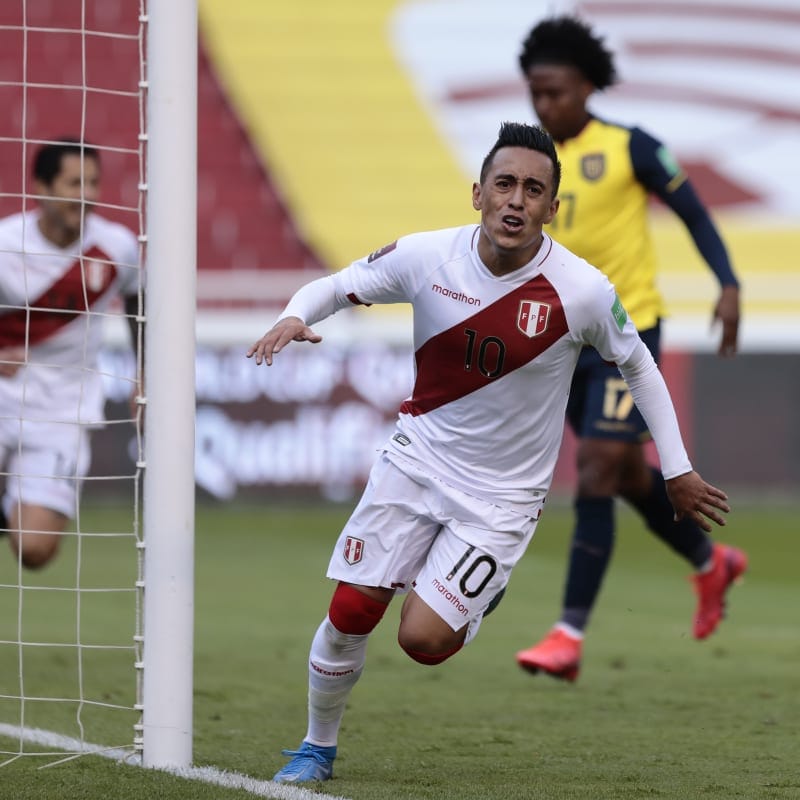 Christian Cueva of Peru celebrates after scoring against Ecuador