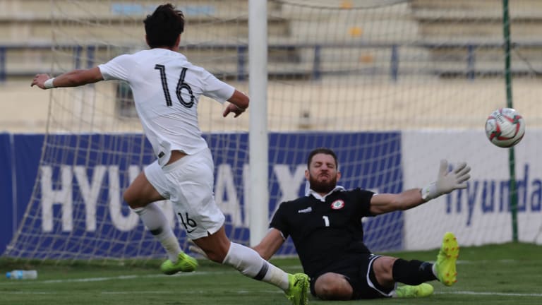 Lebanon goalkeeper Mahdi Khalil in action against Korea Republic
