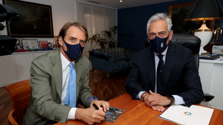 Roberto Mancini Signs a Contract Renewal as Italy Coach
