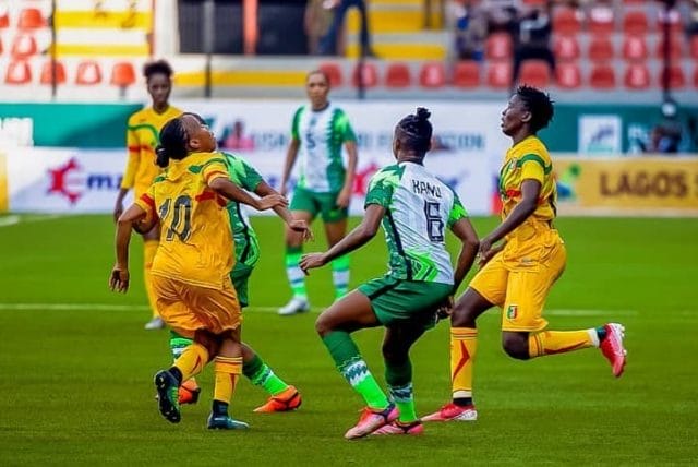 Super Eagles captain Oshoala spotted twerking to popular Nigerian hit song alongside Ordega, 2 others Super Eagles captain Oshoala spotted twerking to popular Nigerian hit song alongside Ordega, 2 others