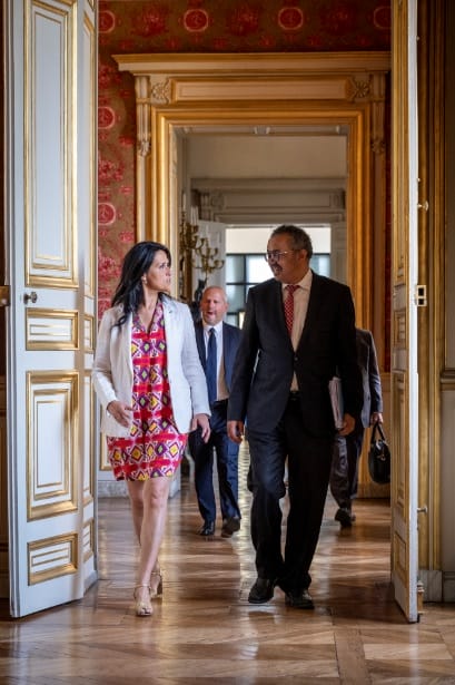 Right: Dr Zacharopoulou, Secretary of State to the Minister for Europe and Foreign Affairs with Dr Tedros