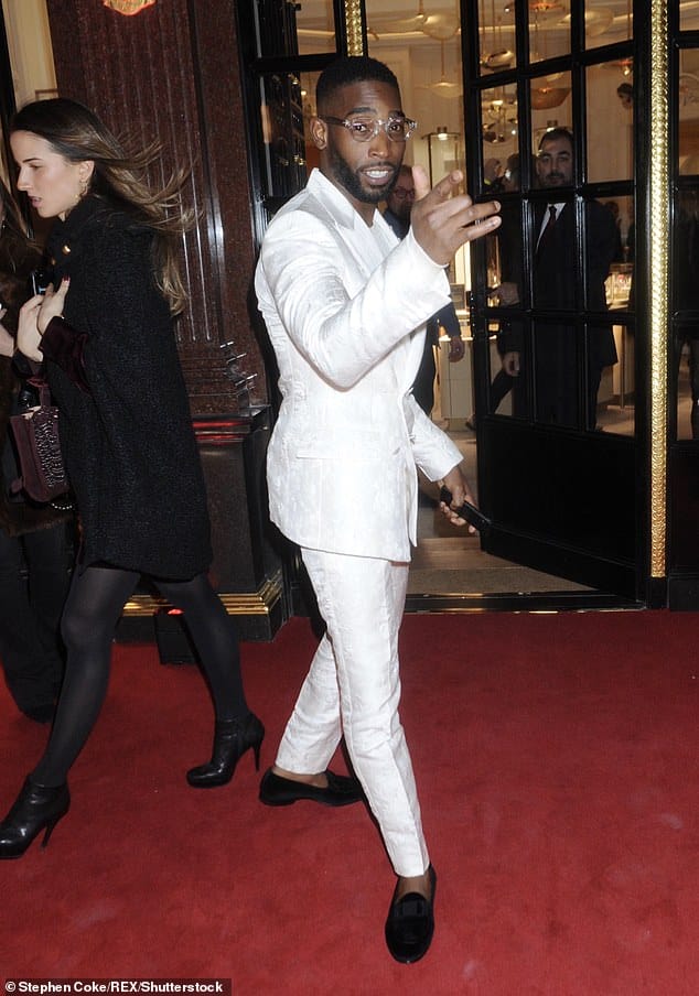 Pass Out, his No. 1 single from 2010, included the lyric: ¿Soon, I¿ll be the King like Prince Charles child¿