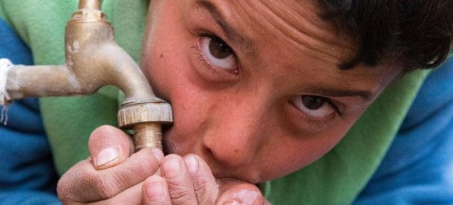 Clean water, basic toilets and good hygiene practices are essential to the health of children in Afghanistan. Clean water, basic toilets and good hygiene practices are essential to the health of children in Afghanistan.