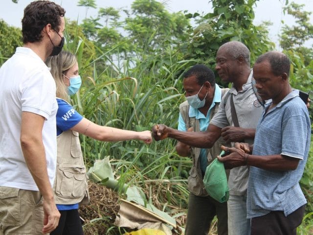 In São Tomé and Príncipe, WFP supports some families displaced by climate change