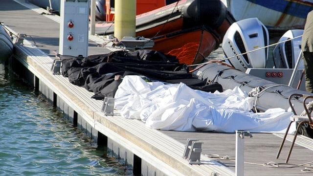 Tunisia recovers the bodies of 19 migrants who attempted to cross the Mediterranean to Europe